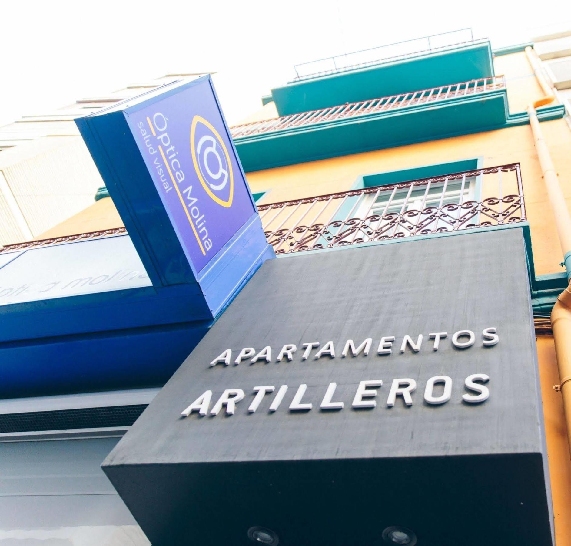 The Lucky Flats - Artilleros Alicante Kültér fotó
